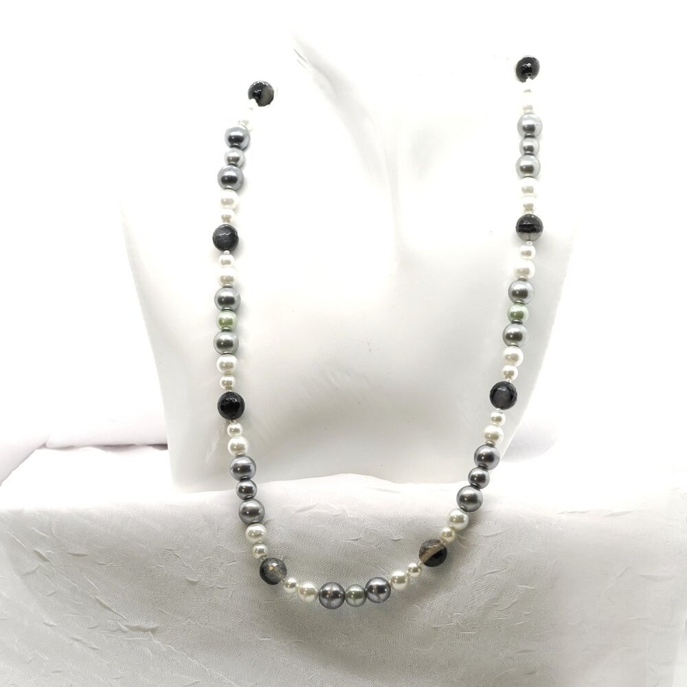 Shady Grays Bracelet Necklace Set